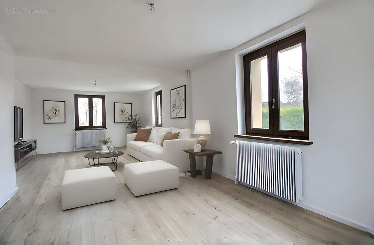 Maison à DANNEMARIE