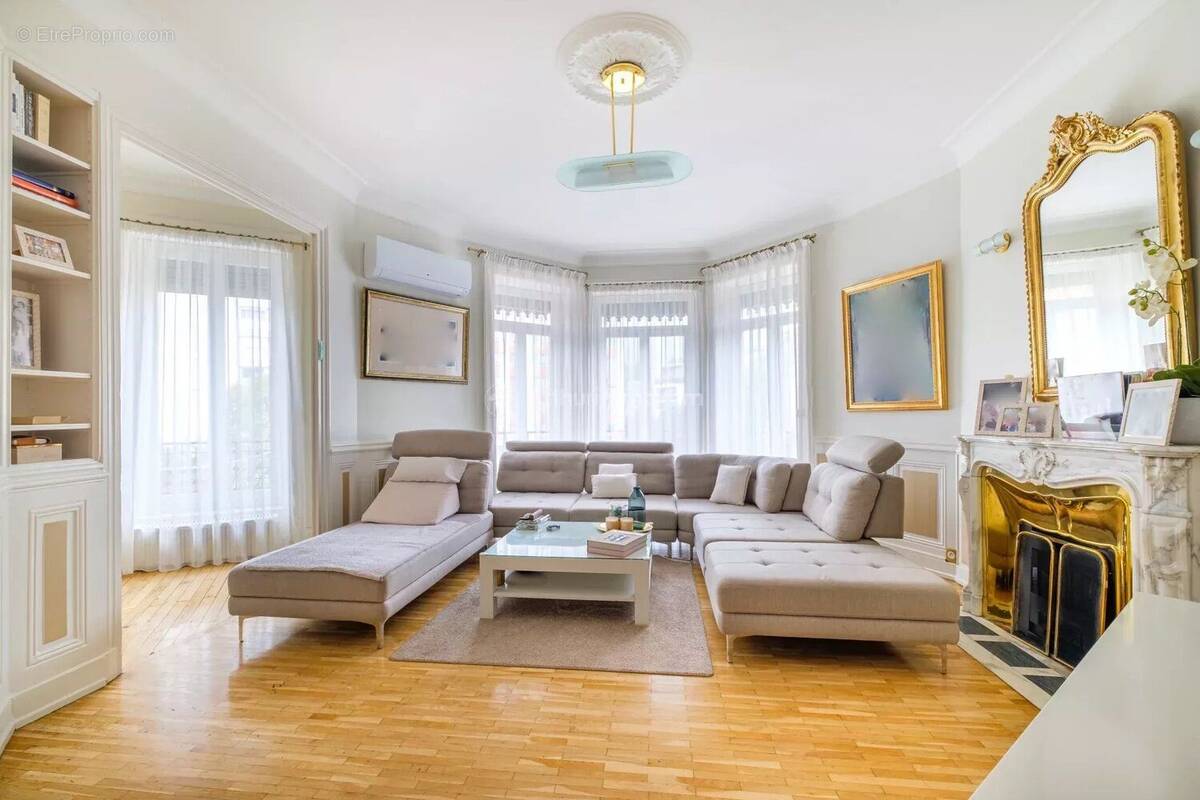 Appartement à VILLEURBANNE