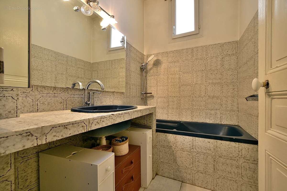 Appartement à SAINT-MAUR-DES-FOSSES