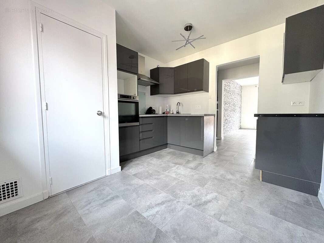 Appartement à SAINT-JEAN-DE-MAURIENNE