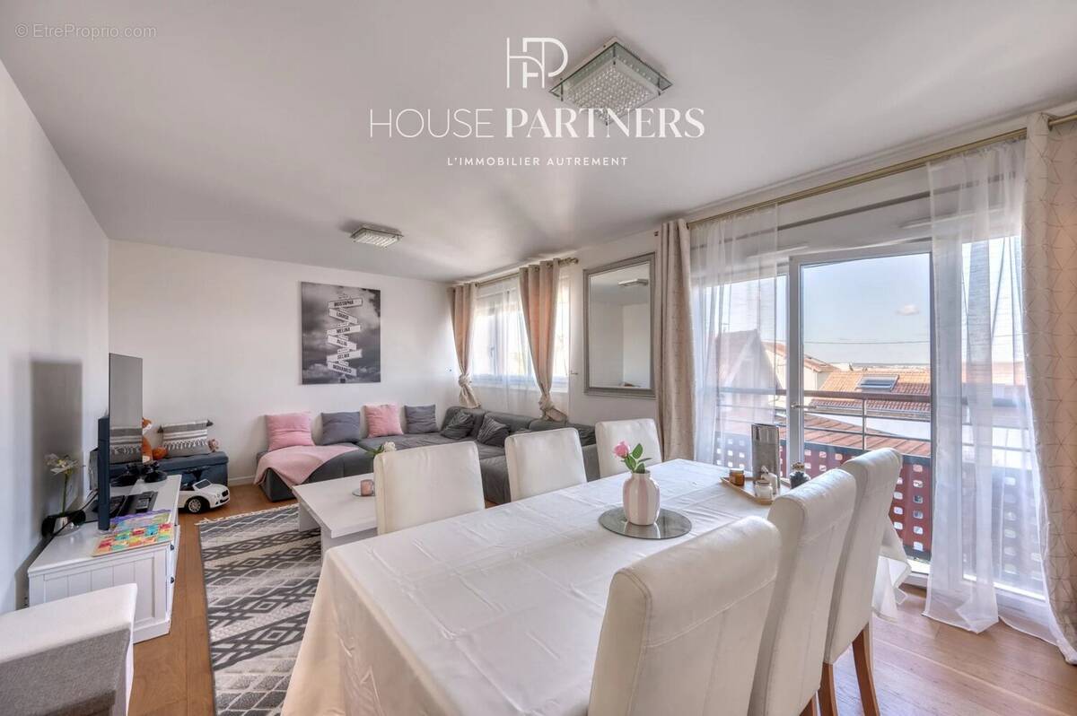 Appartement à RUEIL-MALMAISON