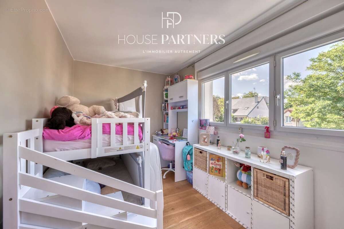 Appartement à RUEIL-MALMAISON