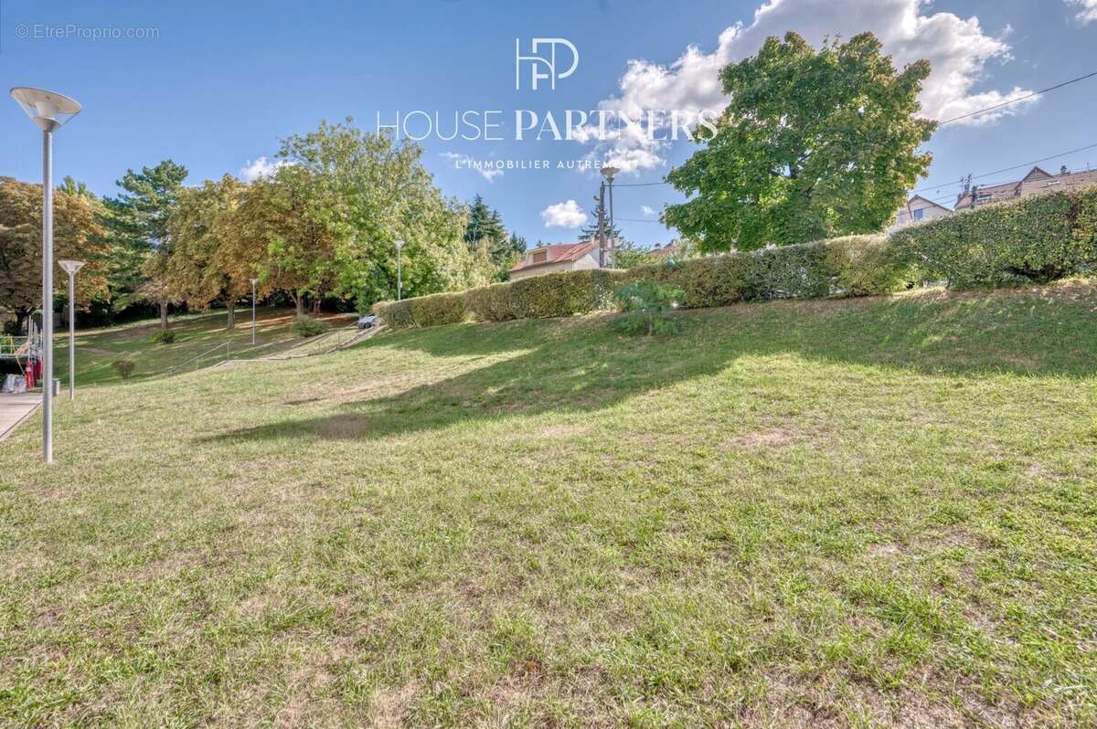 Appartement à RUEIL-MALMAISON