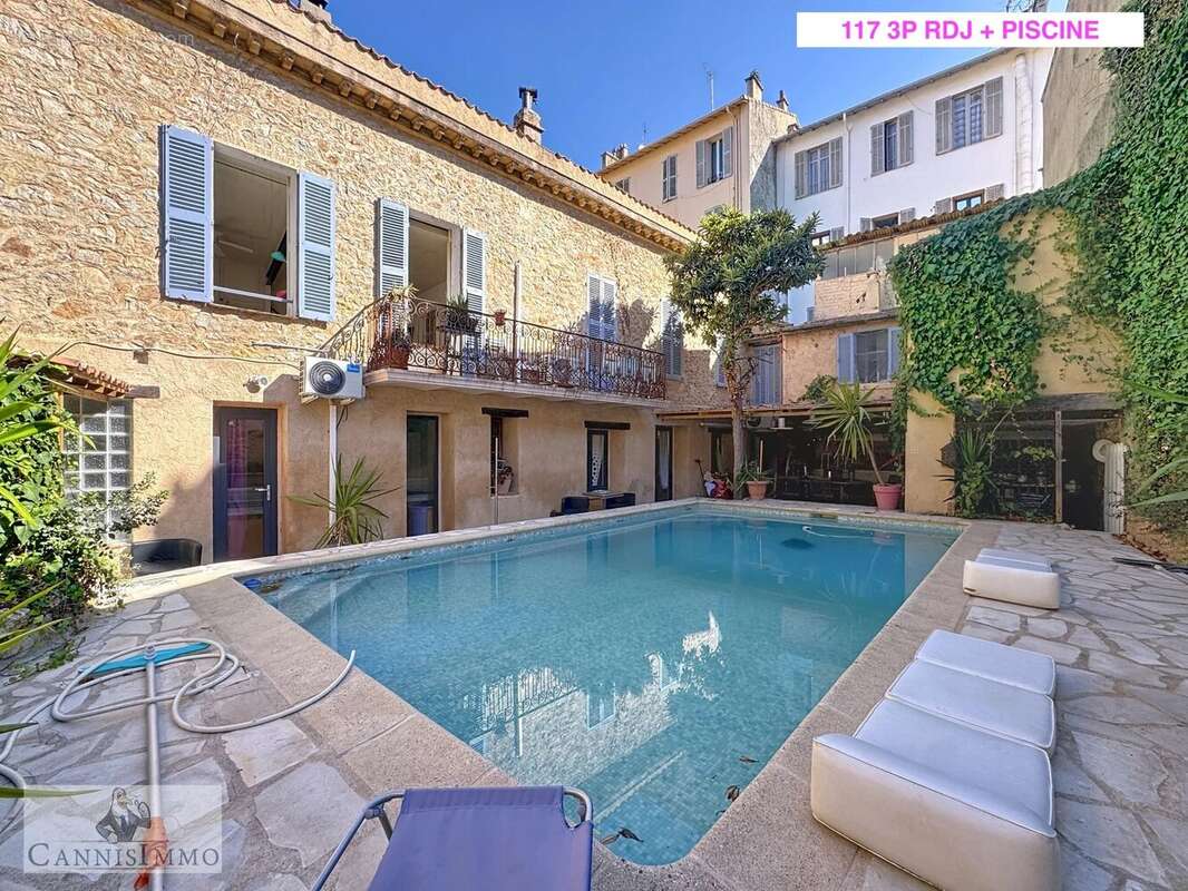 Appartement à CANNES