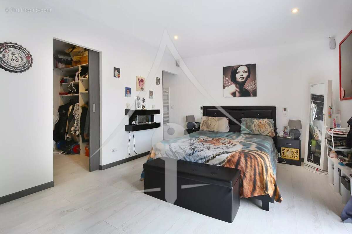 Maison à LAVERNOSE-LACASSE