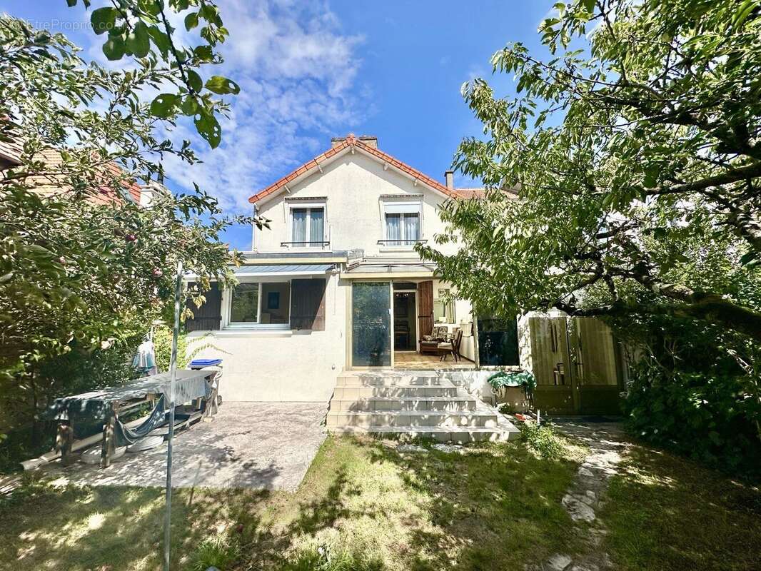 Maison à MAISONS-ALFORT