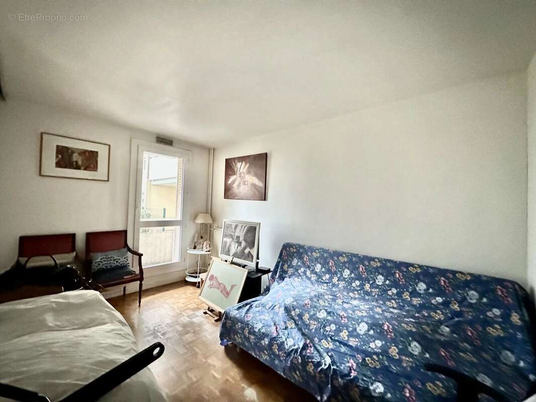 Appartement à MAISONS-ALFORT