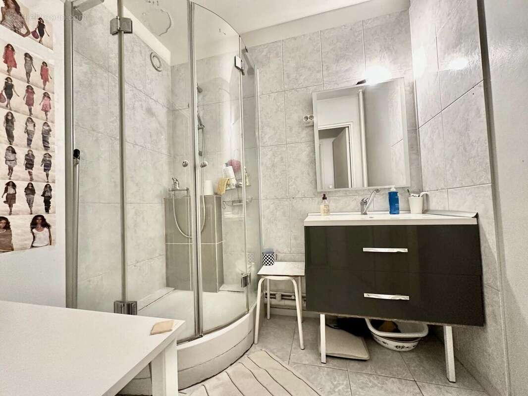 Appartement à MAISONS-ALFORT