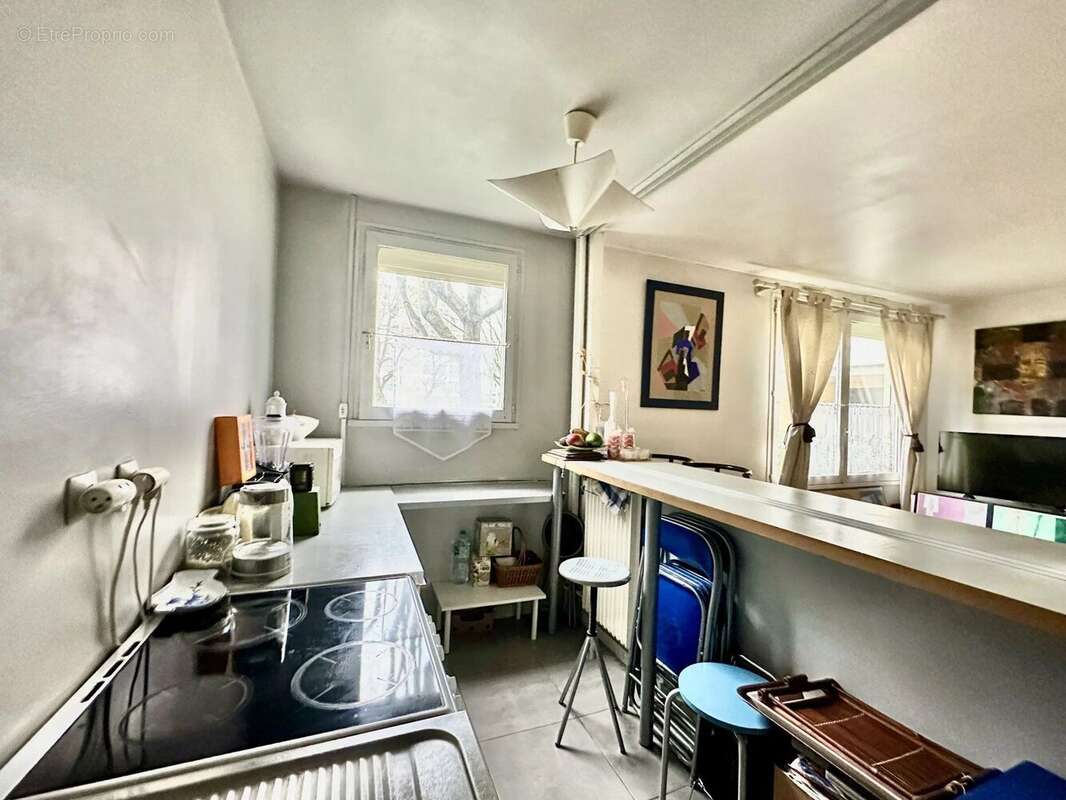 Appartement à MAISONS-ALFORT