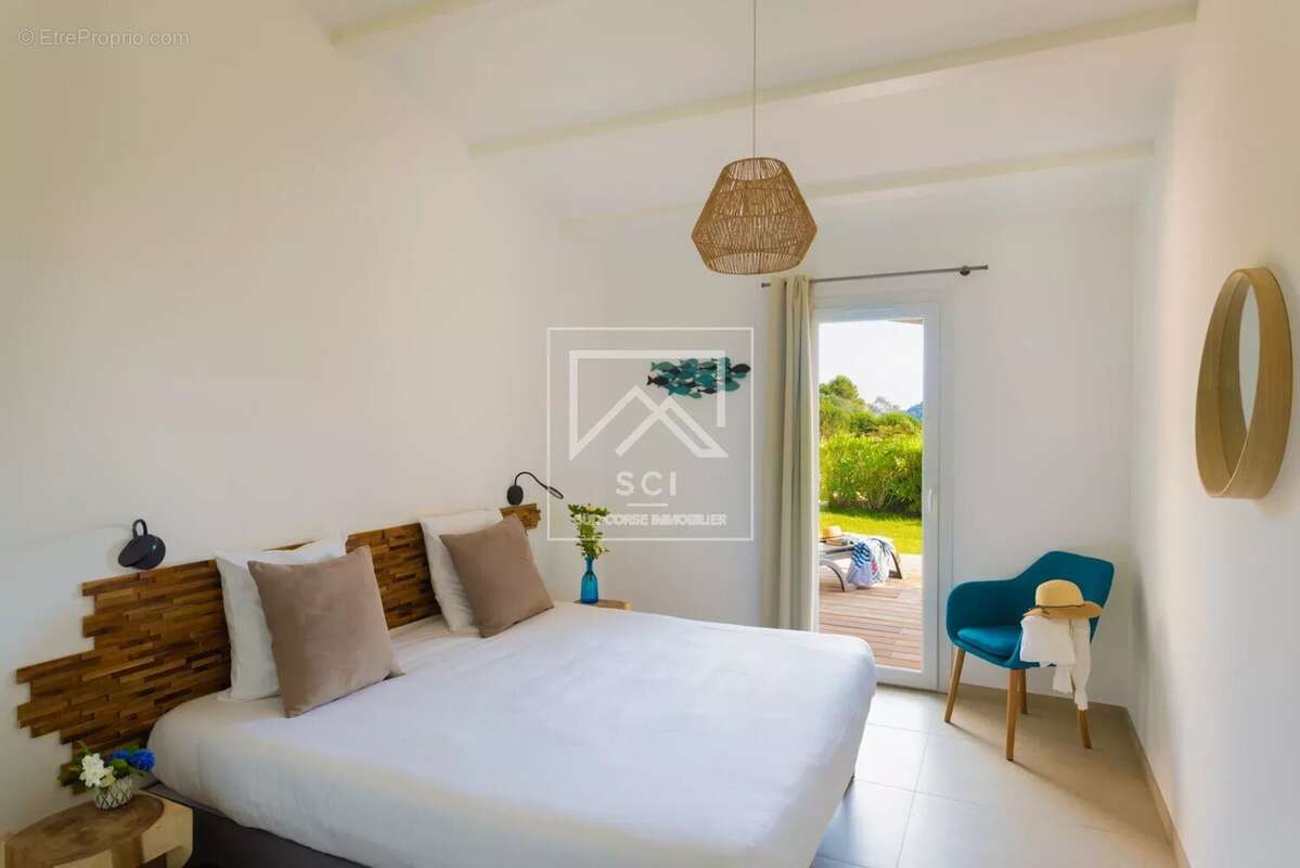 Maison à PORTO-VECCHIO