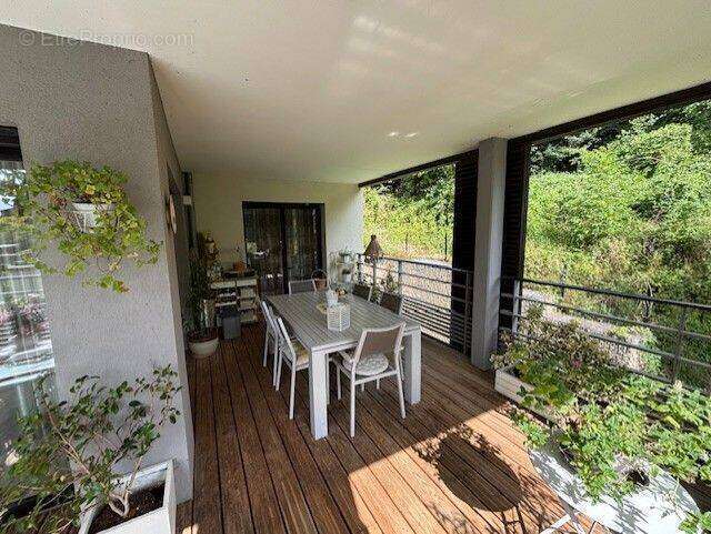 Appartement à DIVONNE-LES-BAINS