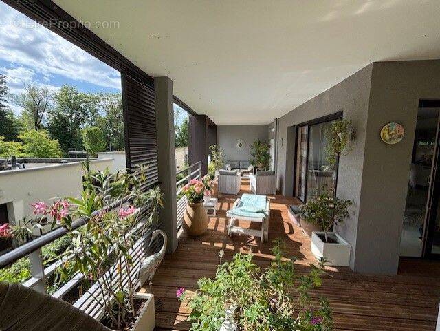 Appartement à DIVONNE-LES-BAINS