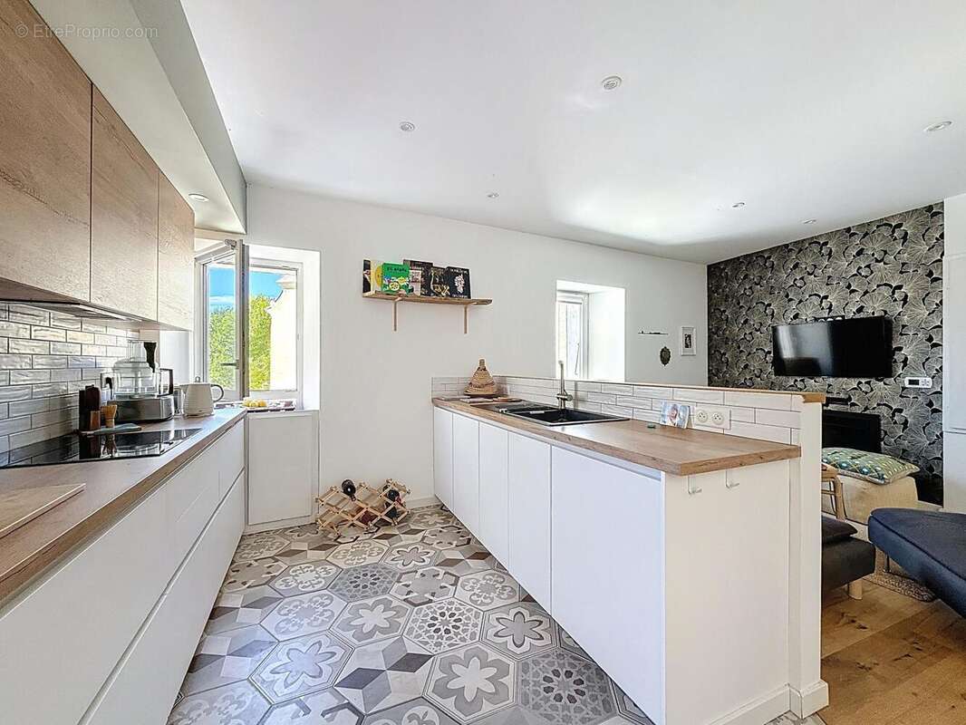 Maison à MONTEGROSSO