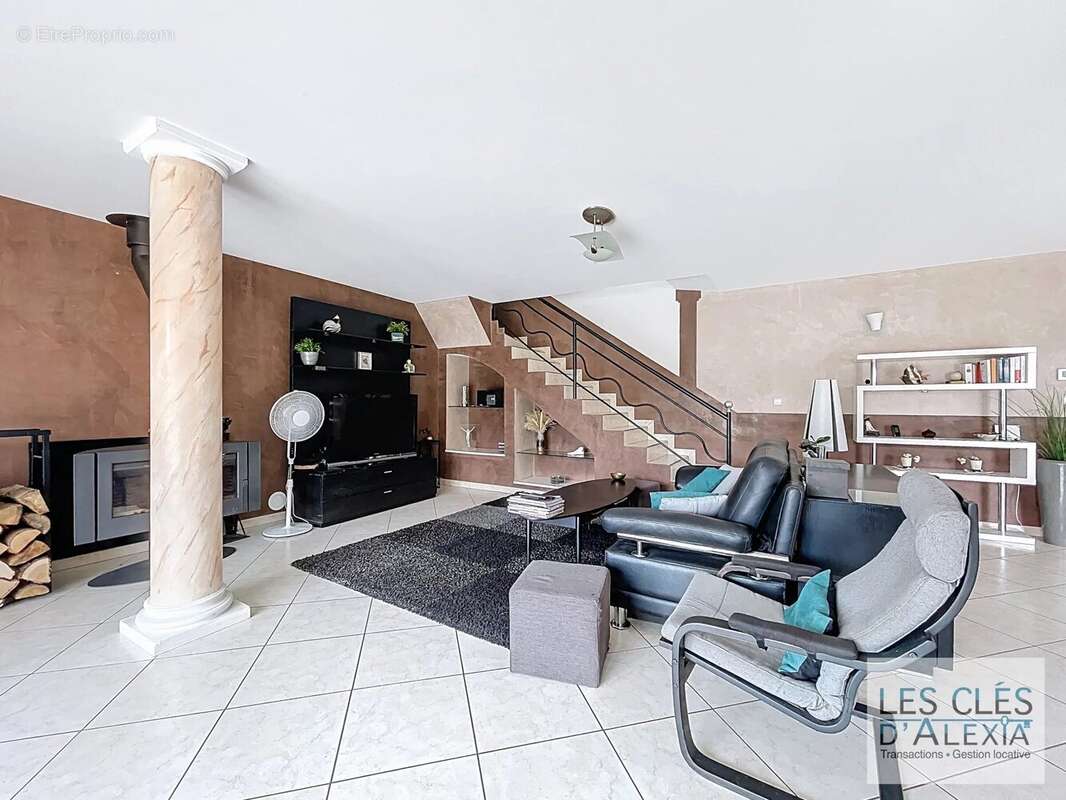 Maison à LOIRE-SUR-RHONE