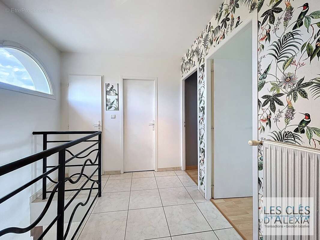 Maison à LOIRE-SUR-RHONE