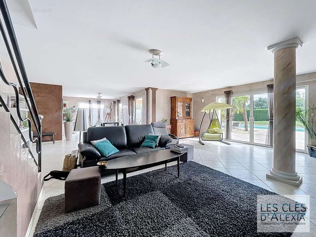 Maison à LOIRE-SUR-RHONE