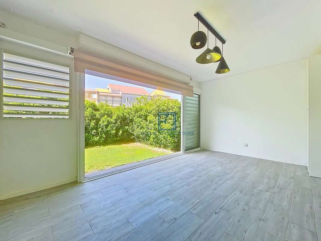 Appartement à LE GOSIER