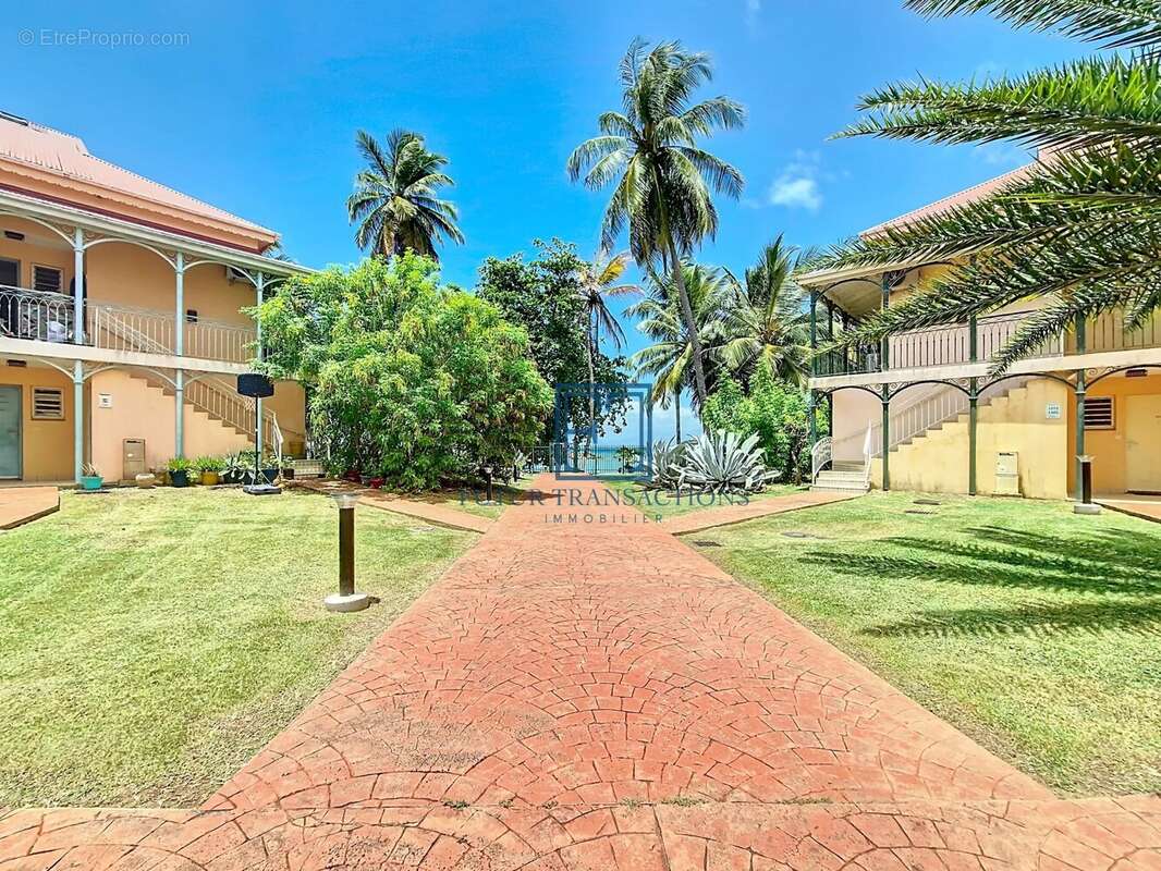 Appartement à LE GOSIER