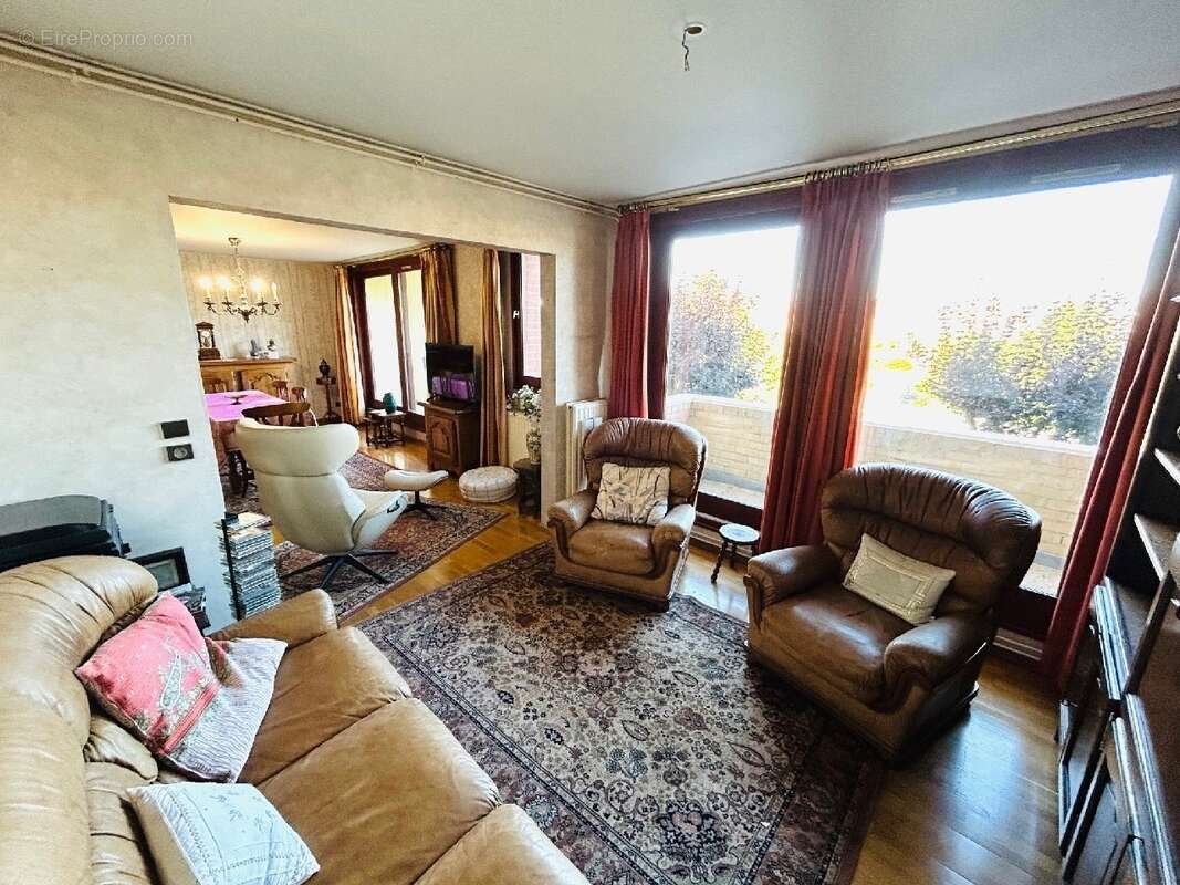 Appartement à BRUAY-LA-BUISSIERE