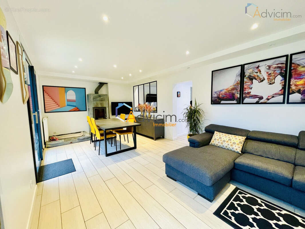 Séjour - Maison à SARAN