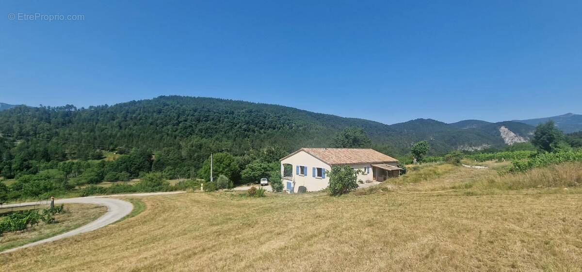 Maison à SAINTE-CROIX