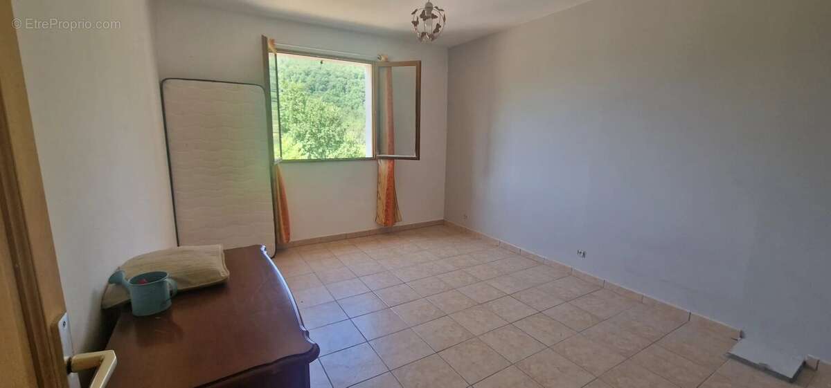 Maison à SAINTE-CROIX