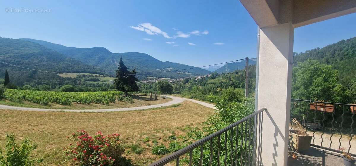 Maison à SAINTE-CROIX