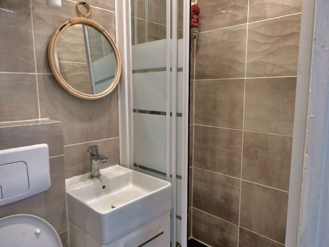 Appartement à PARIS-18E