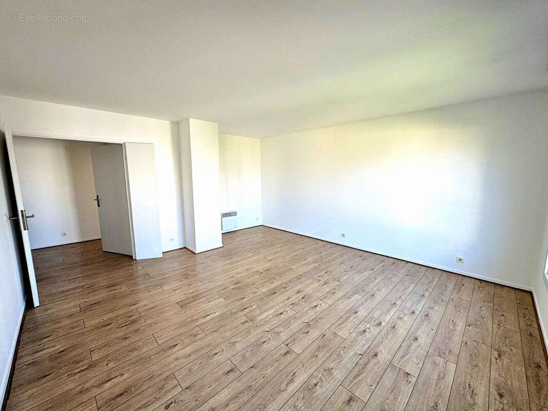 Appartement à BOIS-COLOMBES