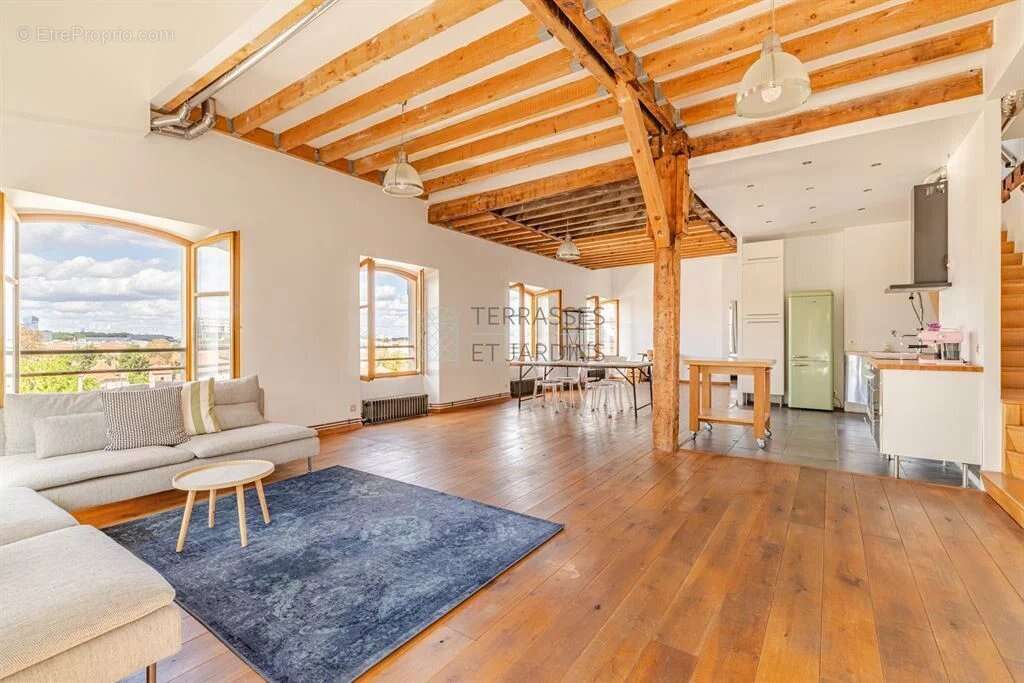 Appartement à VITRY-SUR-SEINE