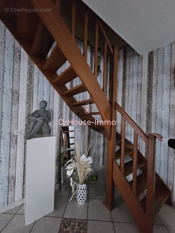 Maison à SAINT-AMAND-LES-EAUX