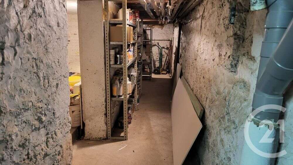 Maison à TRIE-CHATEAU