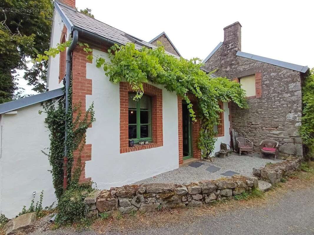 Maison à MAINSAT