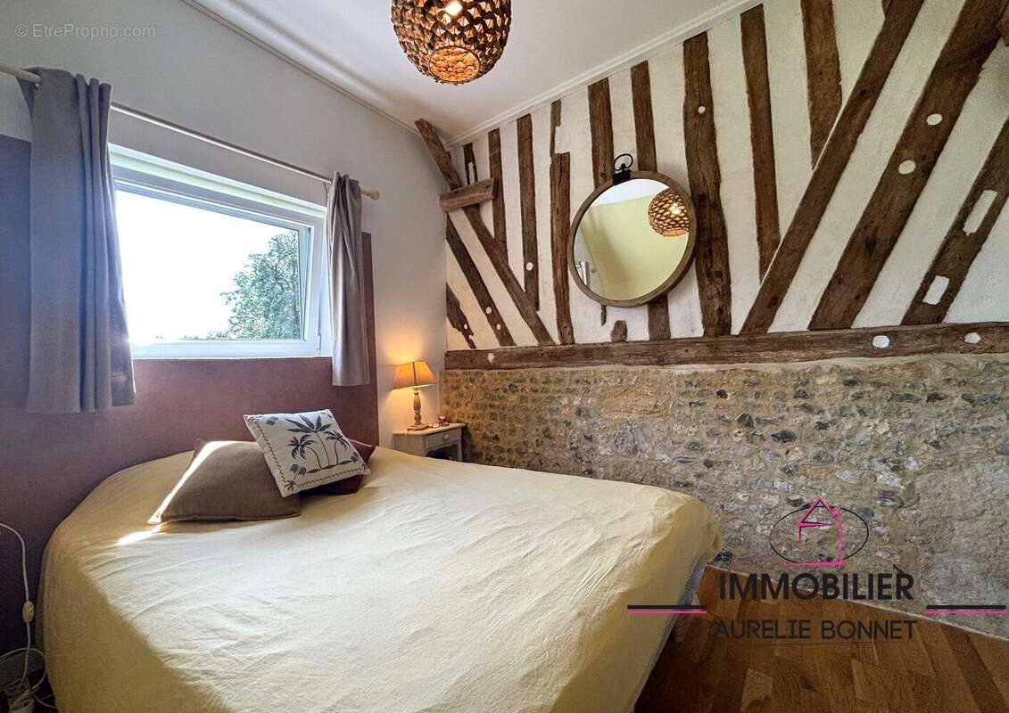 Maison à PONT-L'EVEQUE