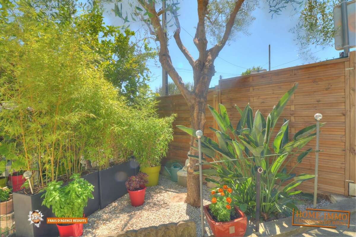 Appartement à VALLAURIS