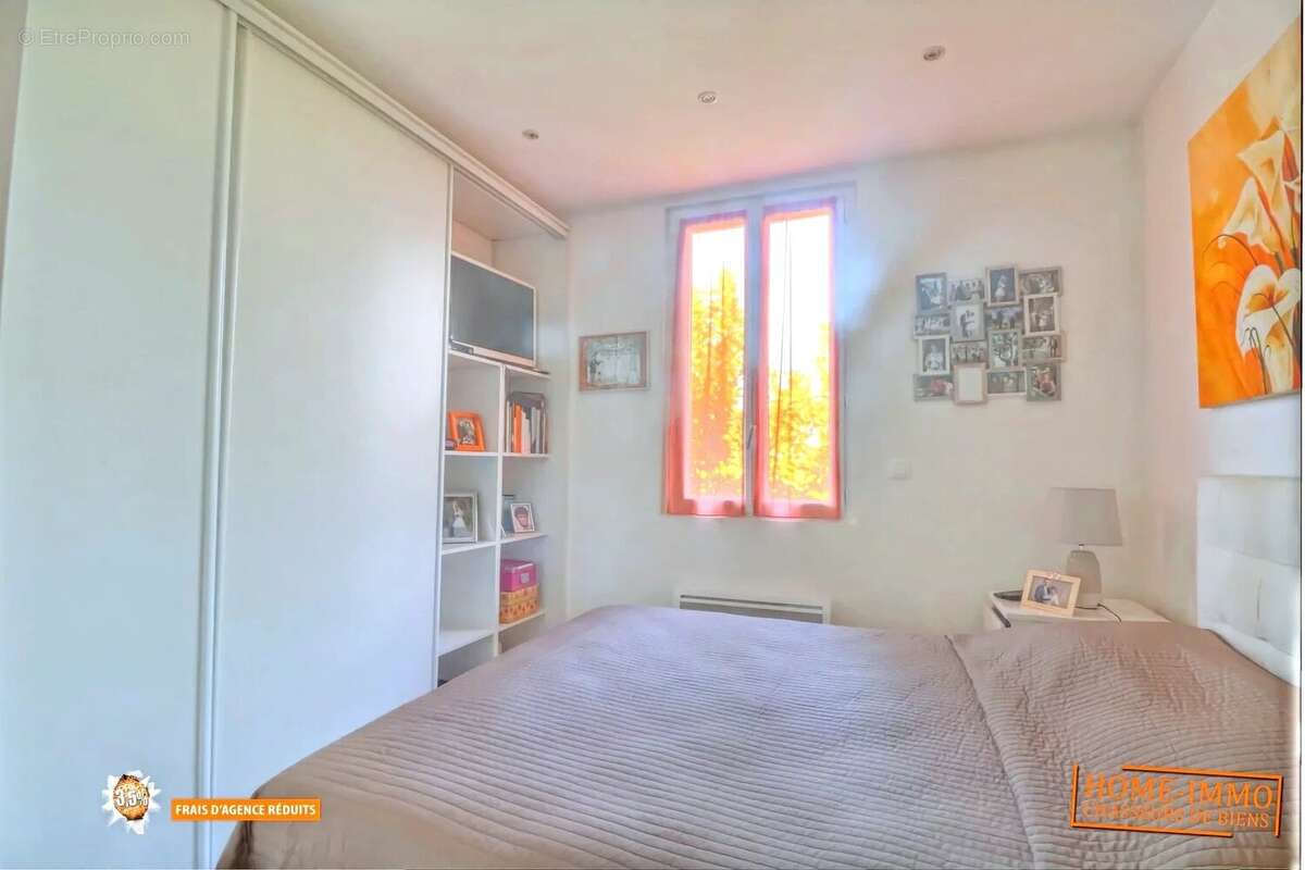 Appartement à VALLAURIS