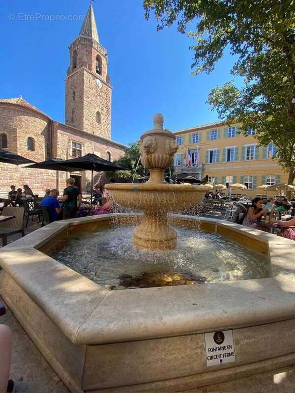 Appartement à FREJUS