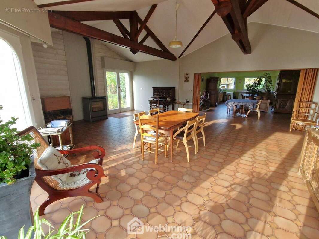 Belle luminosité - Maison à LA ROCHE-SUR-YON