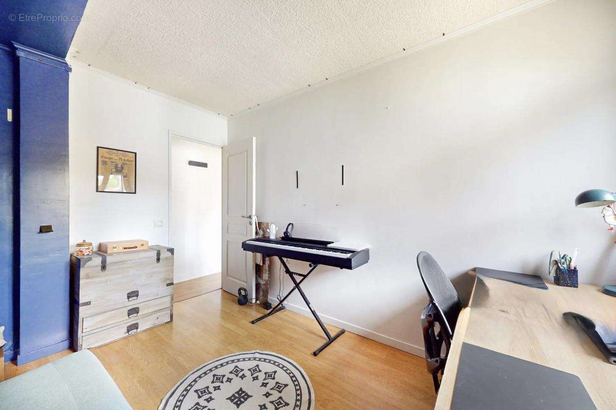 Appartement à TORCY