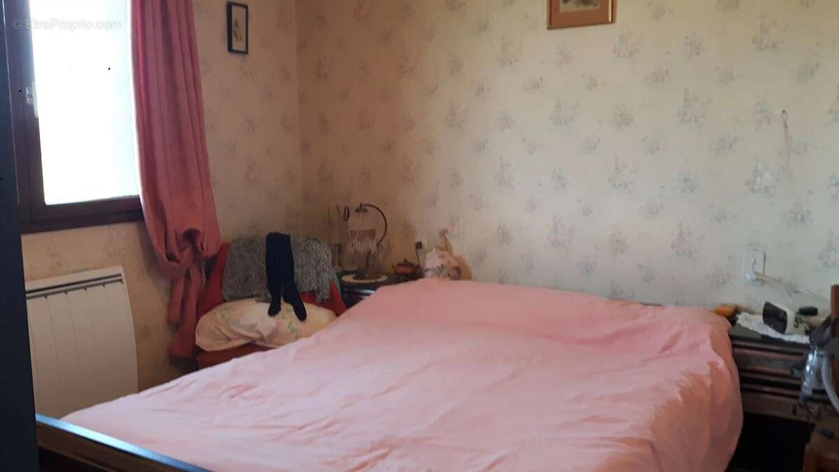 Maison à BUSSIERE-POITEVINE