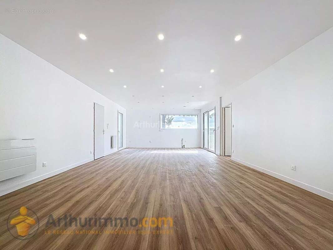 Maison à WARMERIVILLE