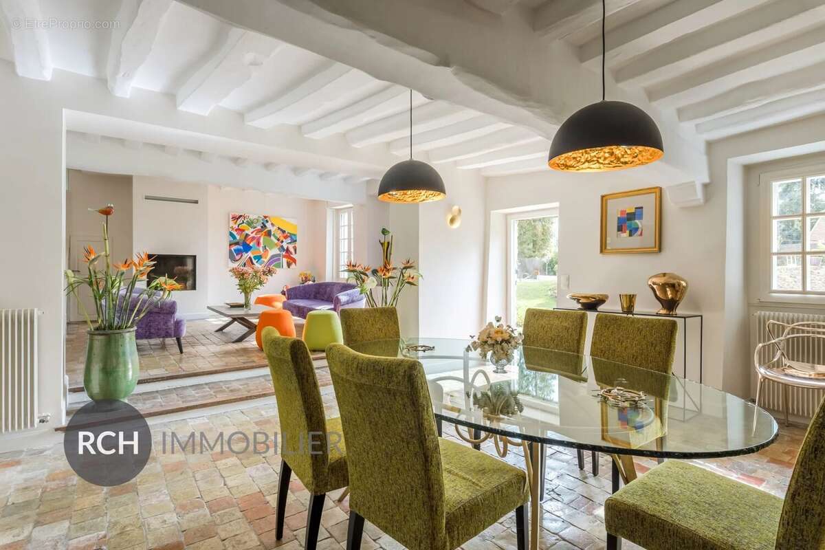 Maison à MONTFORT-L&#039;AMAURY