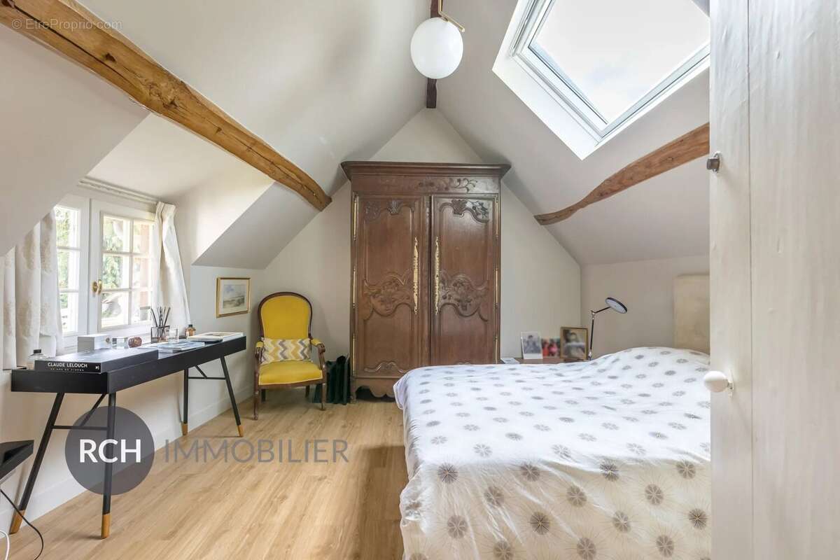 Maison à MONTFORT-L&#039;AMAURY