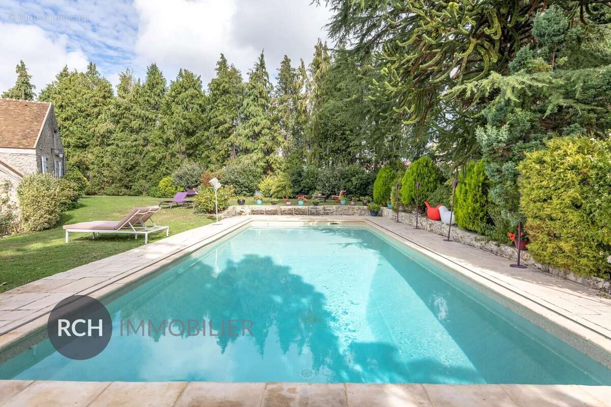 Maison à MONTFORT-L&#039;AMAURY