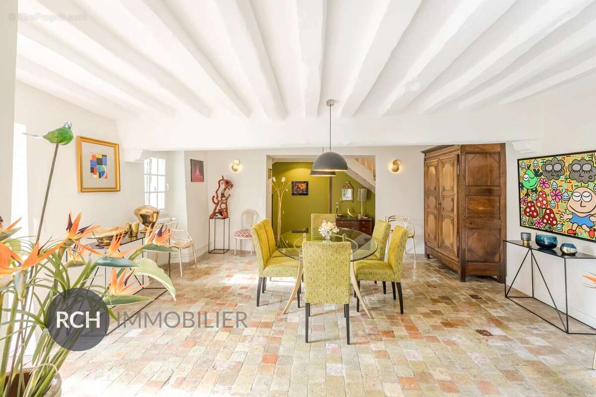 Maison à MONTFORT-L&#039;AMAURY