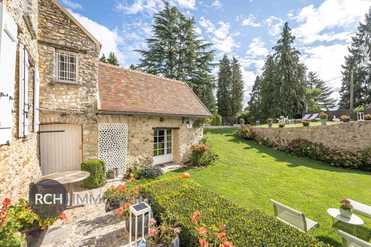 Maison à MONTFORT-L&#039;AMAURY