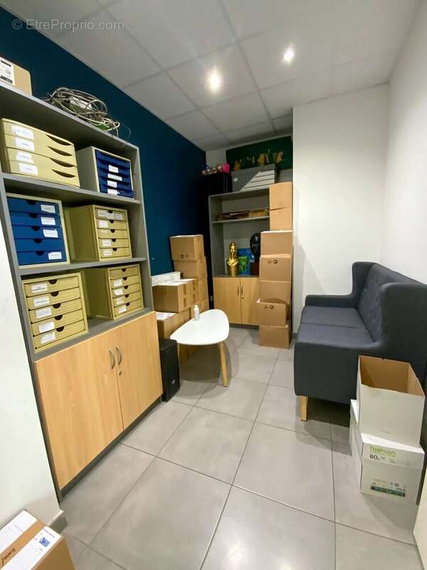 Commerce à LE RAINCY