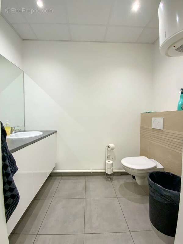 Commerce à LE RAINCY