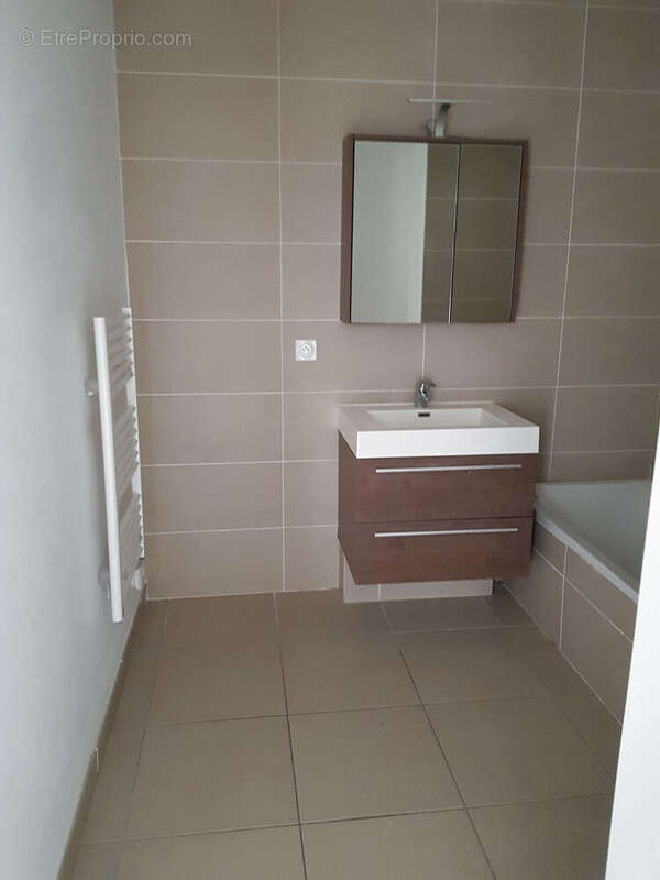 Photo 7 - Appartement à BORMES-LES-MIMOSAS