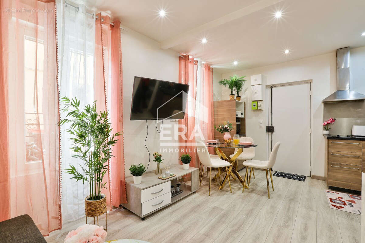 Appartement à SAINT-DENIS